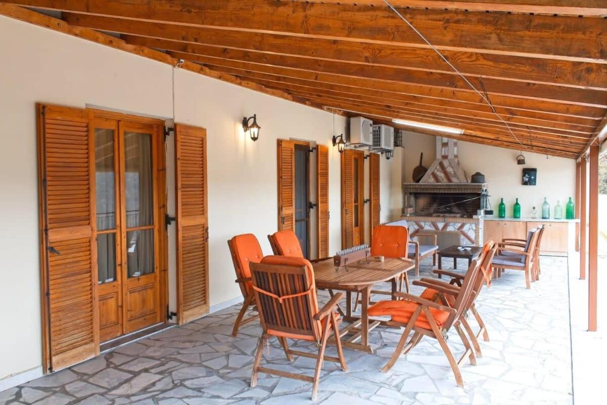 Forest Cosy House - Lagkadia Amazing View Εξωτερικό φωτογραφία